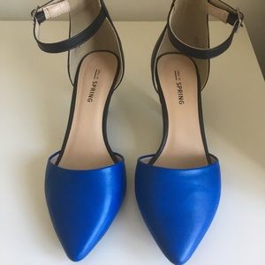 🌸2 for 1🌸 LIKE NEW! Blue & Black heels